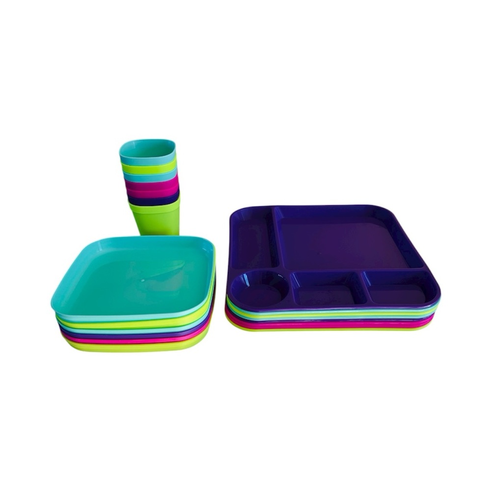 21 Piece Assorted Colors Dinnerware Set- 8 Large Plates, 6 Small Plates, 7 Cups